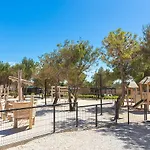 Holiday park Aminess Style Avalona Glamping & Homes 5*