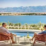 פארק נופש Aminess Style Avalona Glamping & Homes פובליאנה