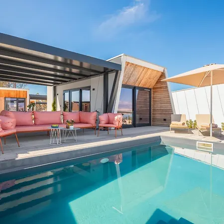 Üdülőpark Aminess Style Glamping & Homes Avalona Povljana