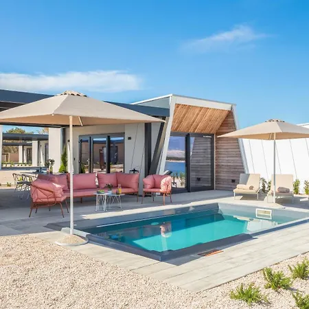 Aminess Style Glamping & Homes Avalona