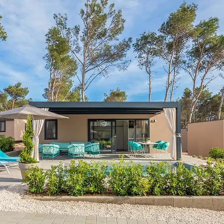 Aminess Style Glamping & Homes Avalona