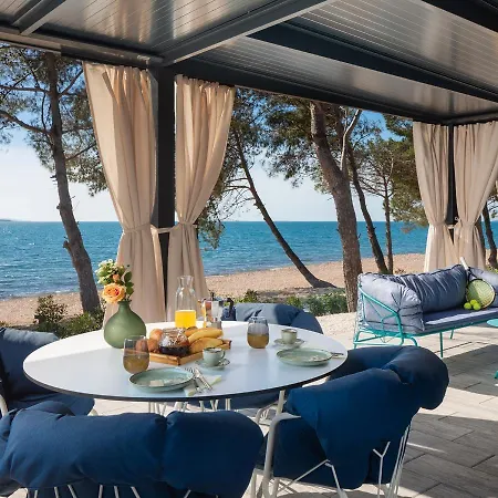 Πάρκο διακοπών Aminess Style Avalona Glamping & Homes Povljana