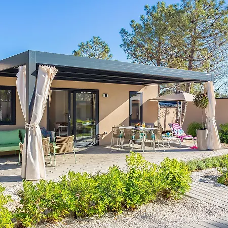 Üdülőpark Aminess Style Glamping & Homes Avalona 5*