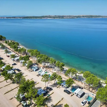 Πάρκο διακοπών Aminess Style Avalona Glamping & Homes