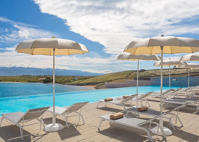 Aminess Style Avalona Glamping & Homes Parque de vacaciones 5*