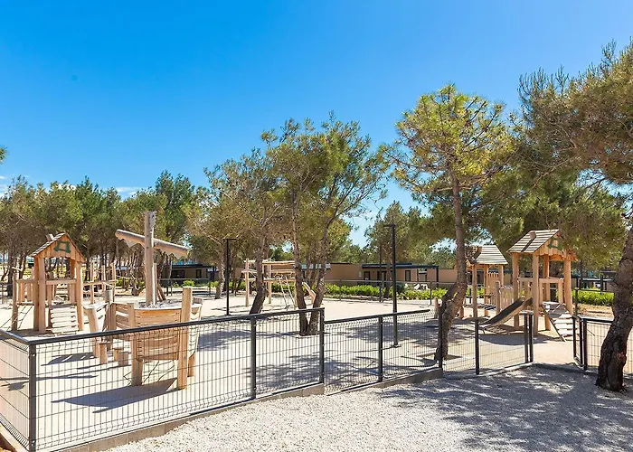 Parque de vacaciones Aminess Style Avalona Glamping & Homes 5*
