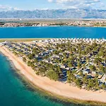 Aminess Style Avalona Glamping & Homes 5*