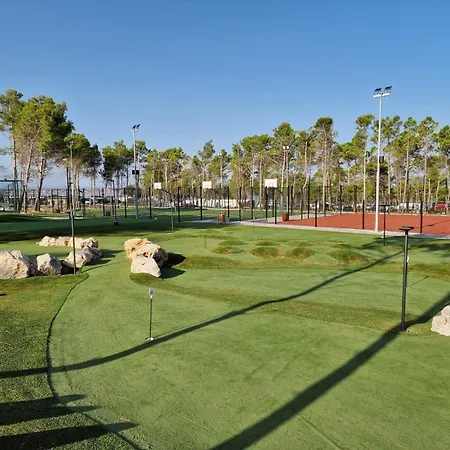 Aminess Style Glamping & Homes Avalona Semesterpark
