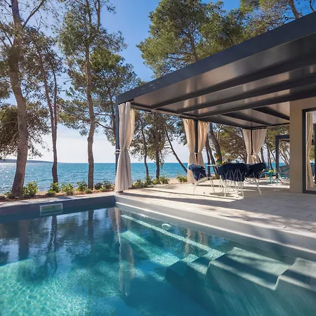 Vakantiepark Aminess Style Avalona Glamping & Homes 5*