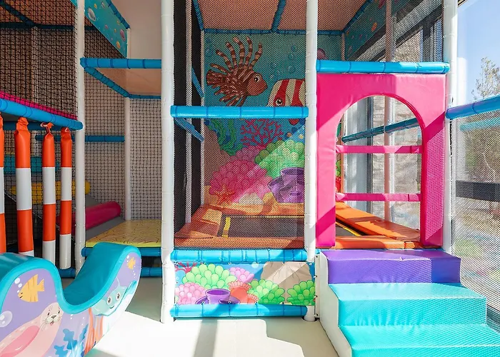 Aminess Style Avalona Glamping & Homes بوفليانا