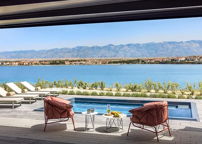 Aminess Style Avalona Glamping & Homes بوفليانا