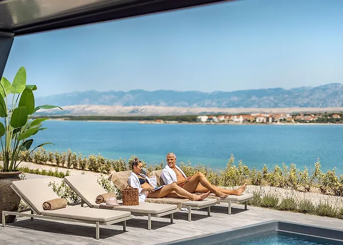 منتزه العطل Aminess Style Avalona Glamping & Homes