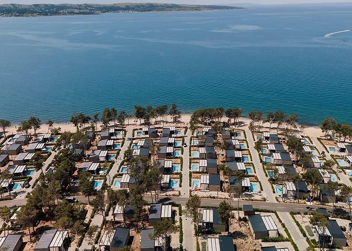 منتزه العطل Aminess Style Avalona Glamping & Homes