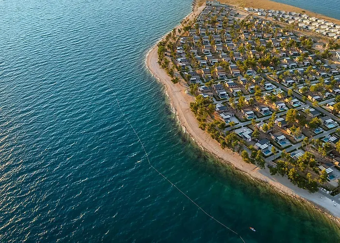 Aminess Style Avalona Glamping & Homes منتزه العطل بوفليانا