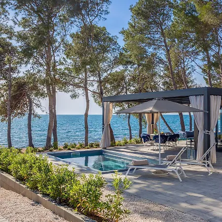 Aminess Style Glamping & Homes Avalona Povljana
