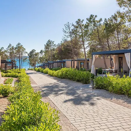 Aminess Style Glamping & Homes Avalona Holiday park